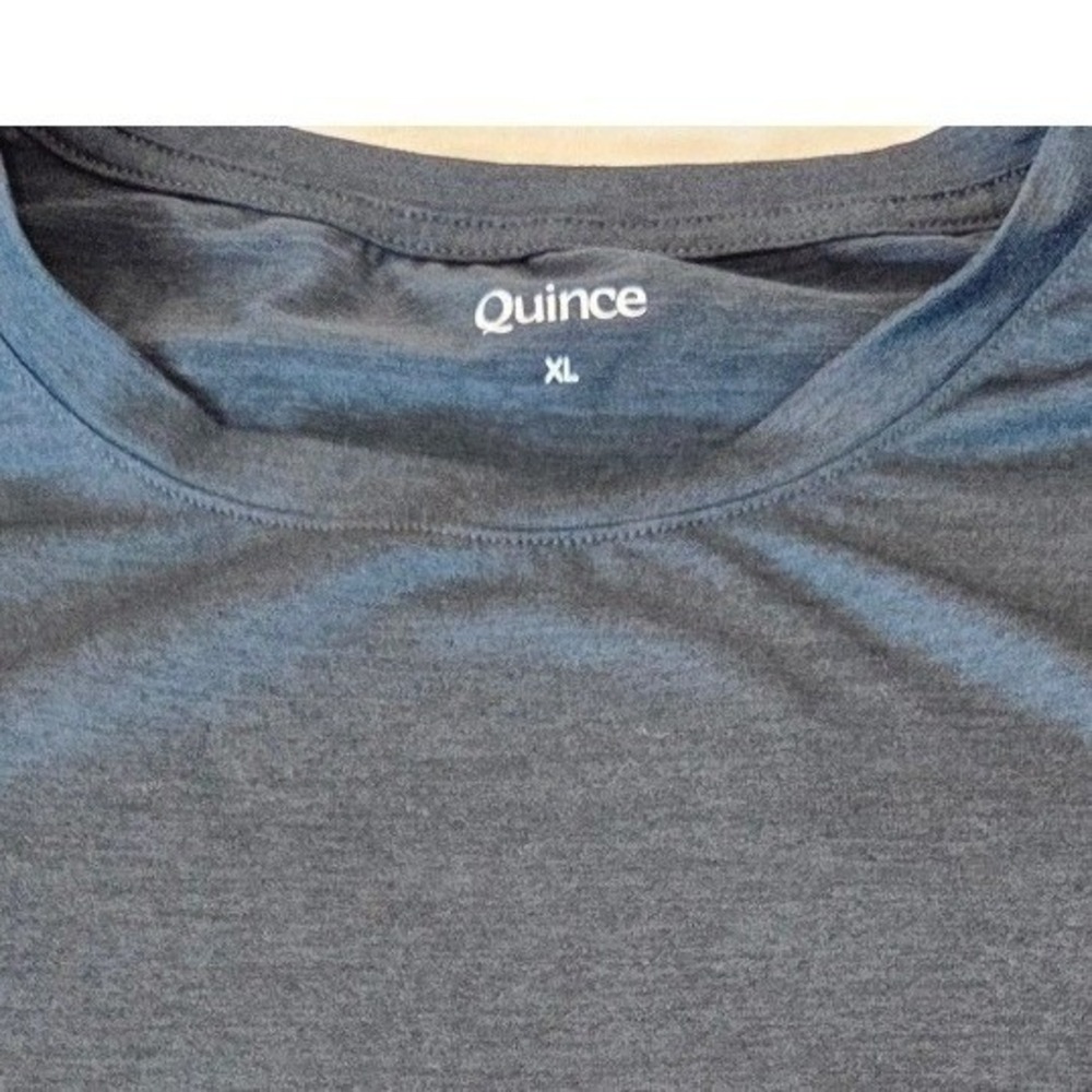 Quince Performance Crew Neck Tee Short Sleeve Blue Grey Activewear XL - Picture 2 of 8